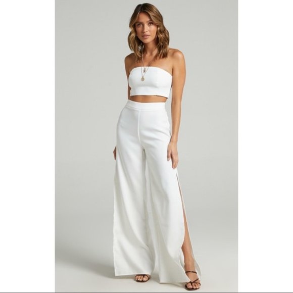 NWT Showpo "I'm The One Two Piece Set" in White - Picture 1 of 4